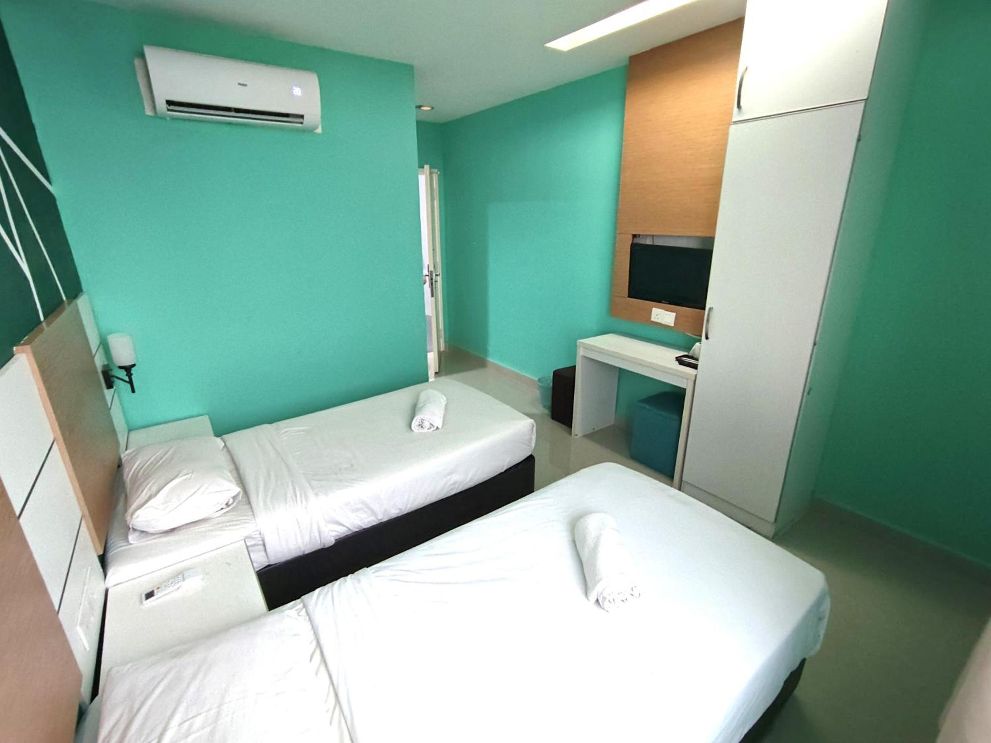 Bangi Business Hotel Bandar Baru Bangi Exterior photo